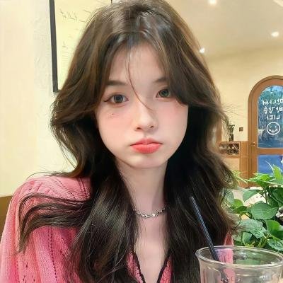 红皇后 在线观看封面