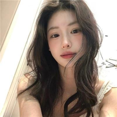 傻白甜的霸总老公 在线观看封面